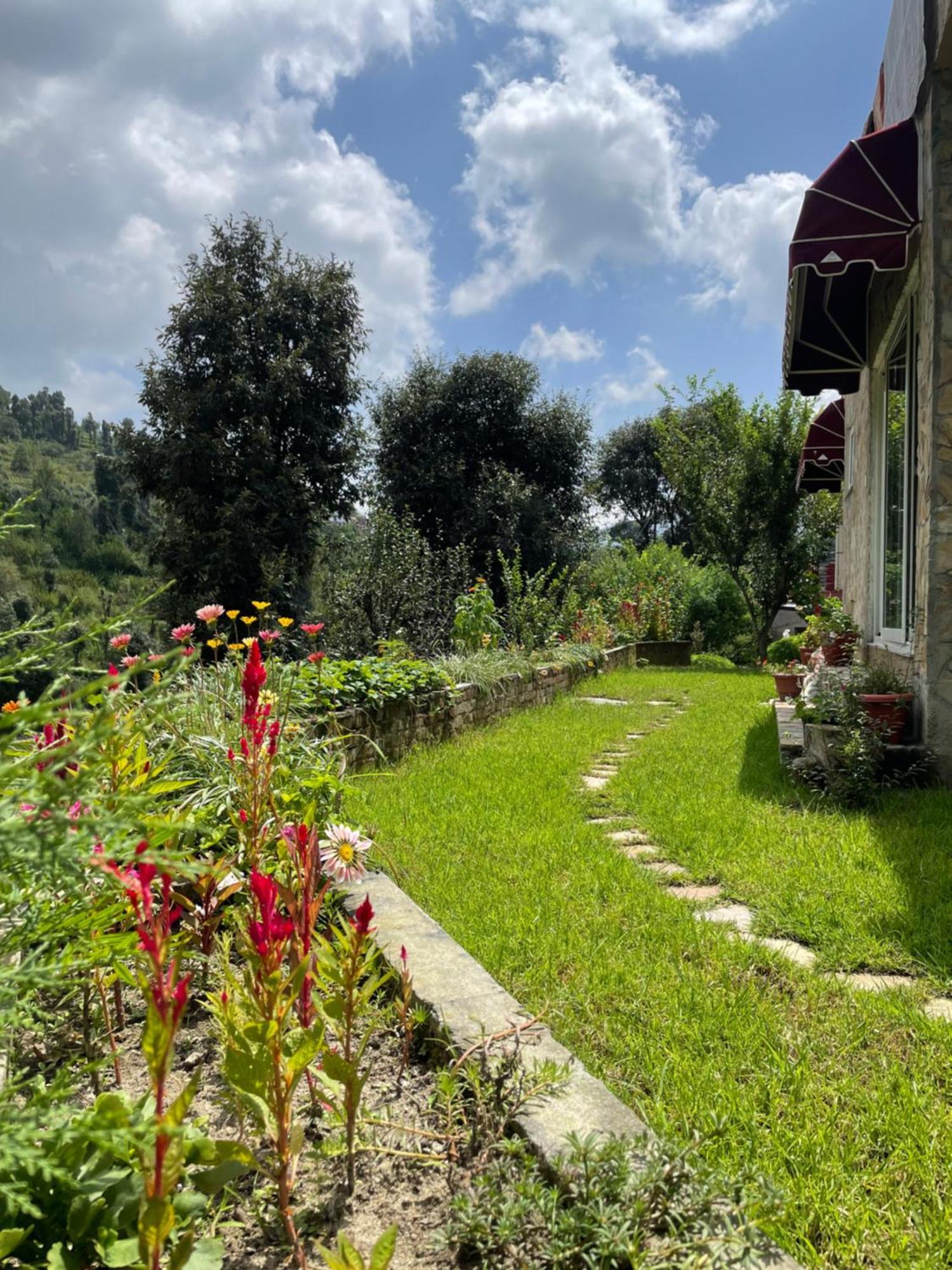 Francolin Lodge-Farmstay @ Darima Mukteshwar Buitenkant foto